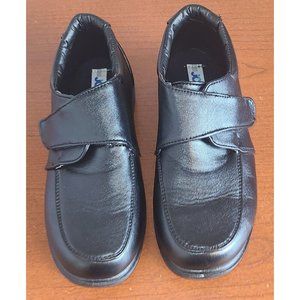 Josmo Boys 1882 Dress Casual Fashion Shoes SZ. 2 Hook & Loop Black